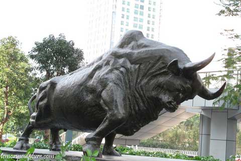 Art Garden Decor Life Size Bronze Casting Bull Statue for Large Garden Decoration