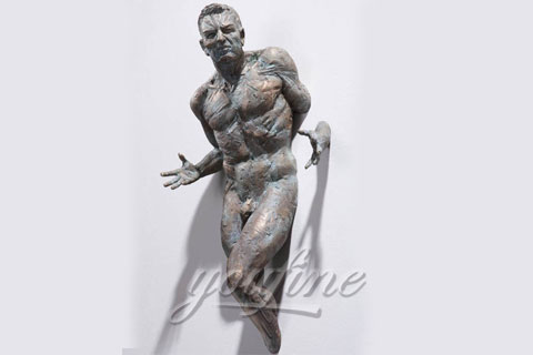 Italy Famous Bronze Casting Matteo Pugliese Sculpture Statue In the wall sculptures